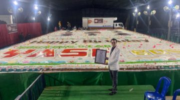 Photo Of The World's Largest Cake Which Is Designed To Look Like a Car! -  Gistmania